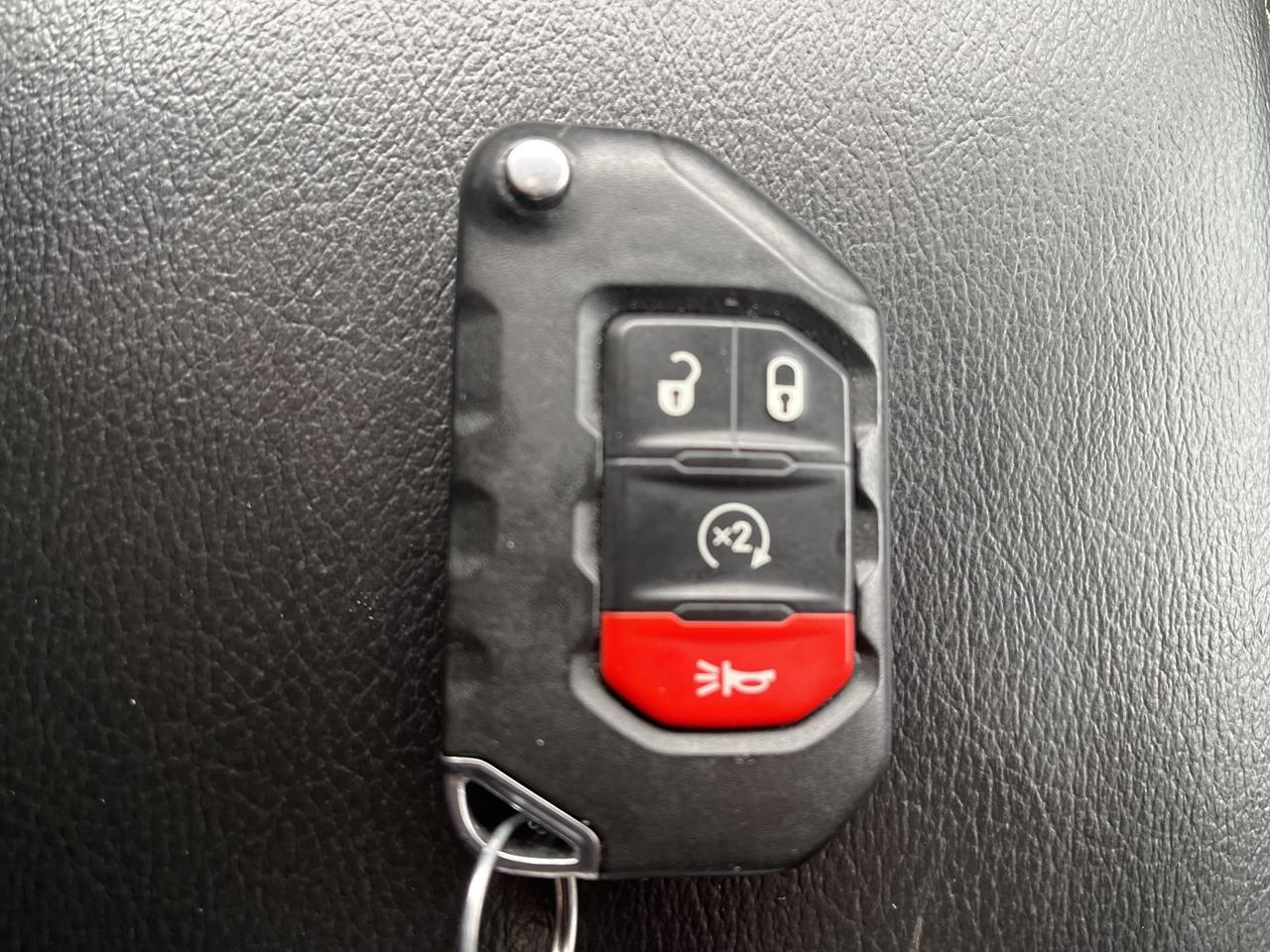 2022 Jeep Wrangler Unlimited Sahara - Htd Seats/Wheel - Nav Photo