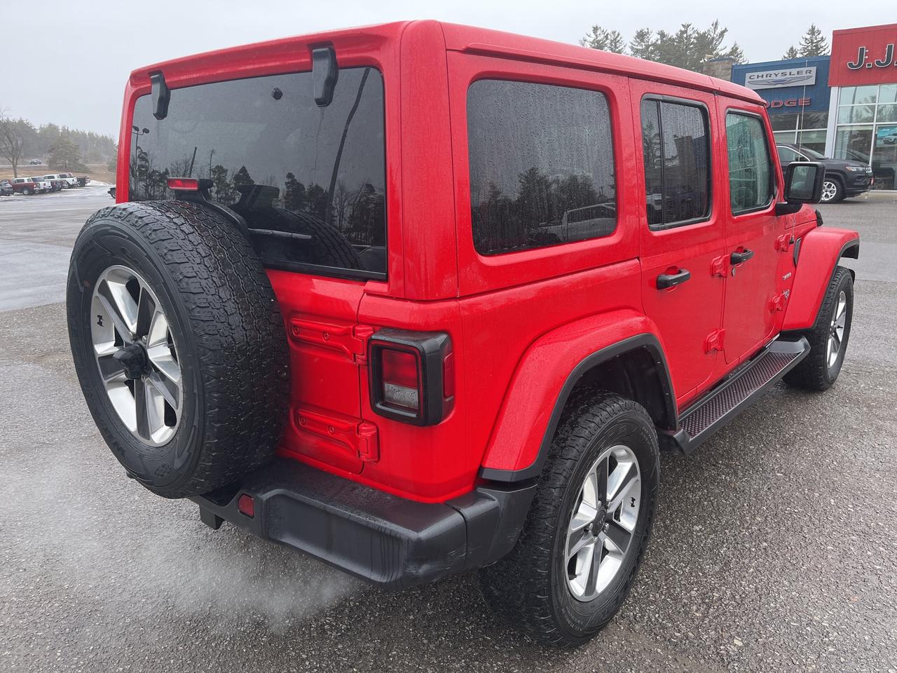 2022 Jeep Wrangler Unlimited Sahara - Htd Seats/Wheel - Nav Photo