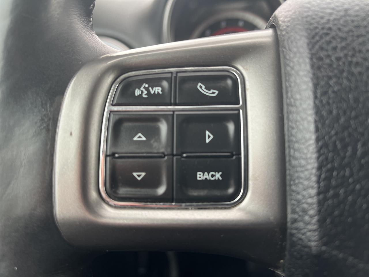 2017 Dodge Journey Crossroad - DVD - Htd Seats/Wheel Photo