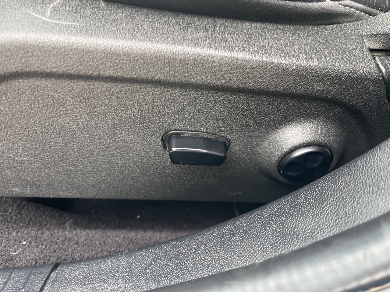 2017 Dodge Journey Crossroad - DVD - Htd Seats/Wheel Photo