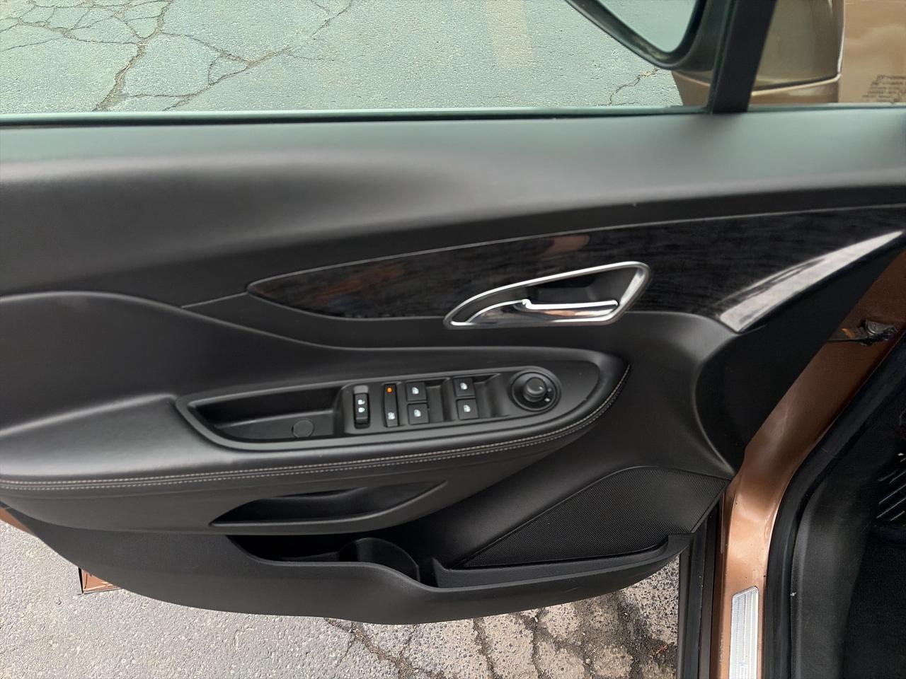 2016 Buick Encore EXCELLENT SERVICE RECORDS-CLEAN CARFAX-VERY CLEAN Photo