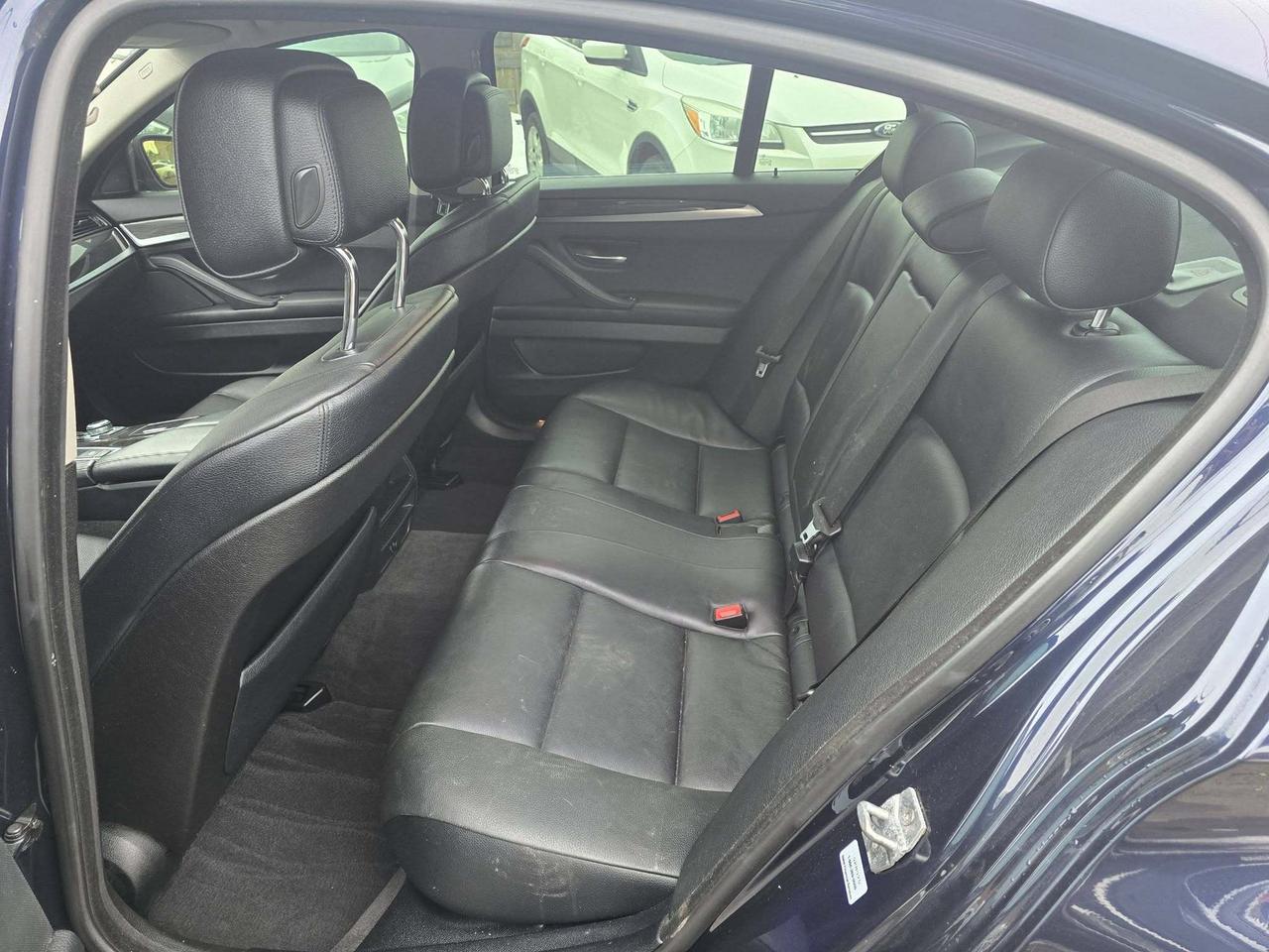 2013 BMW 5 Series 4dr Sdn 535i xDrive AWD Photo