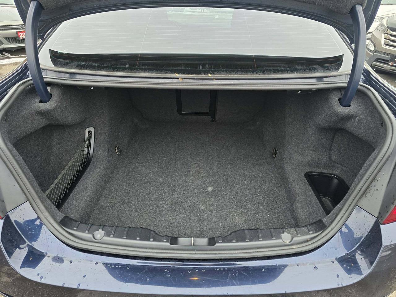 2013 BMW 5 Series 4dr Sdn 535i xDrive AWD Photo