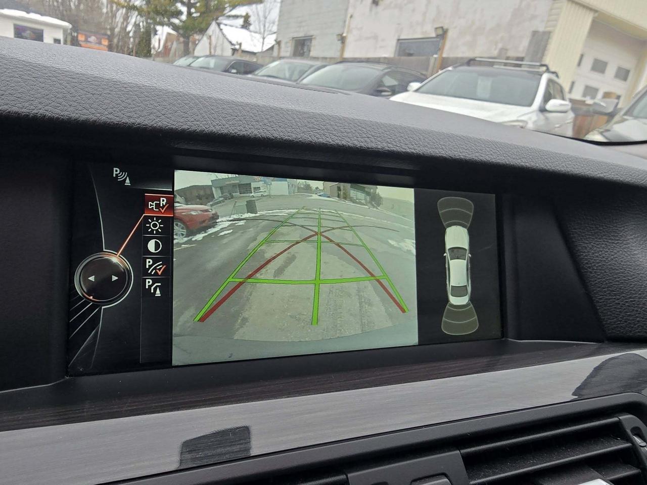 2013 BMW 5 Series 4dr Sdn 535i xDrive AWD Photo