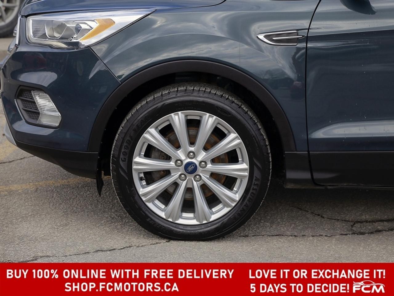 2019 Ford Escape SEL 4WD Photo