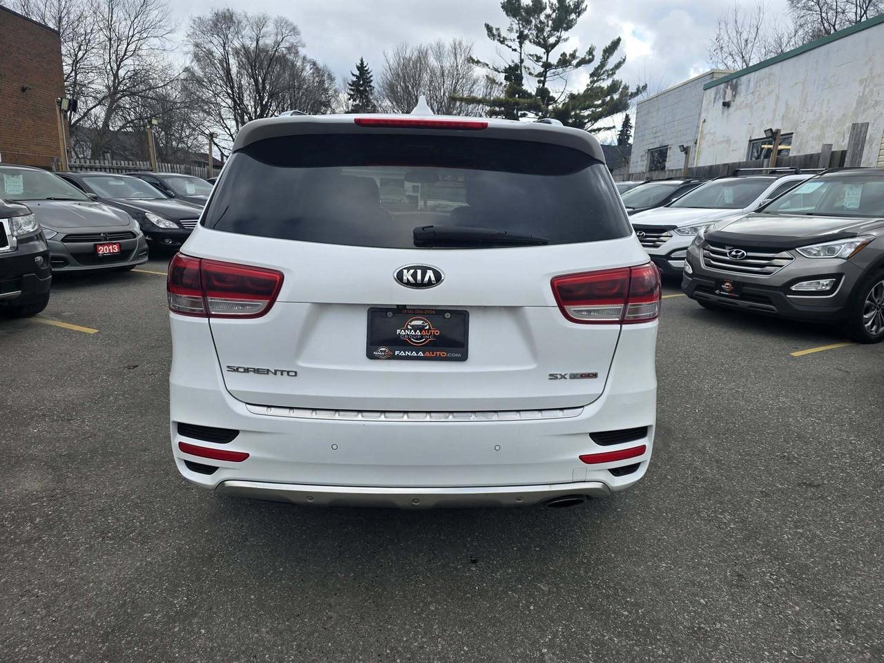 2016 Kia Sorento AWD 4DR 2.0L TURBO SX Photo