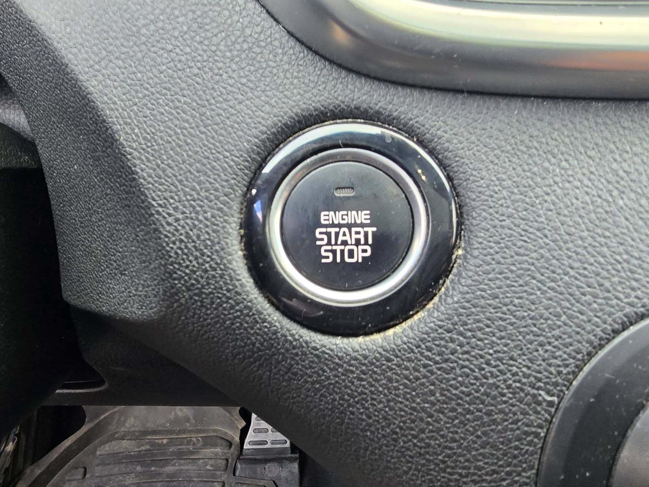 2016 Kia Sorento AWD 4DR 2.0L TURBO SX Photo
