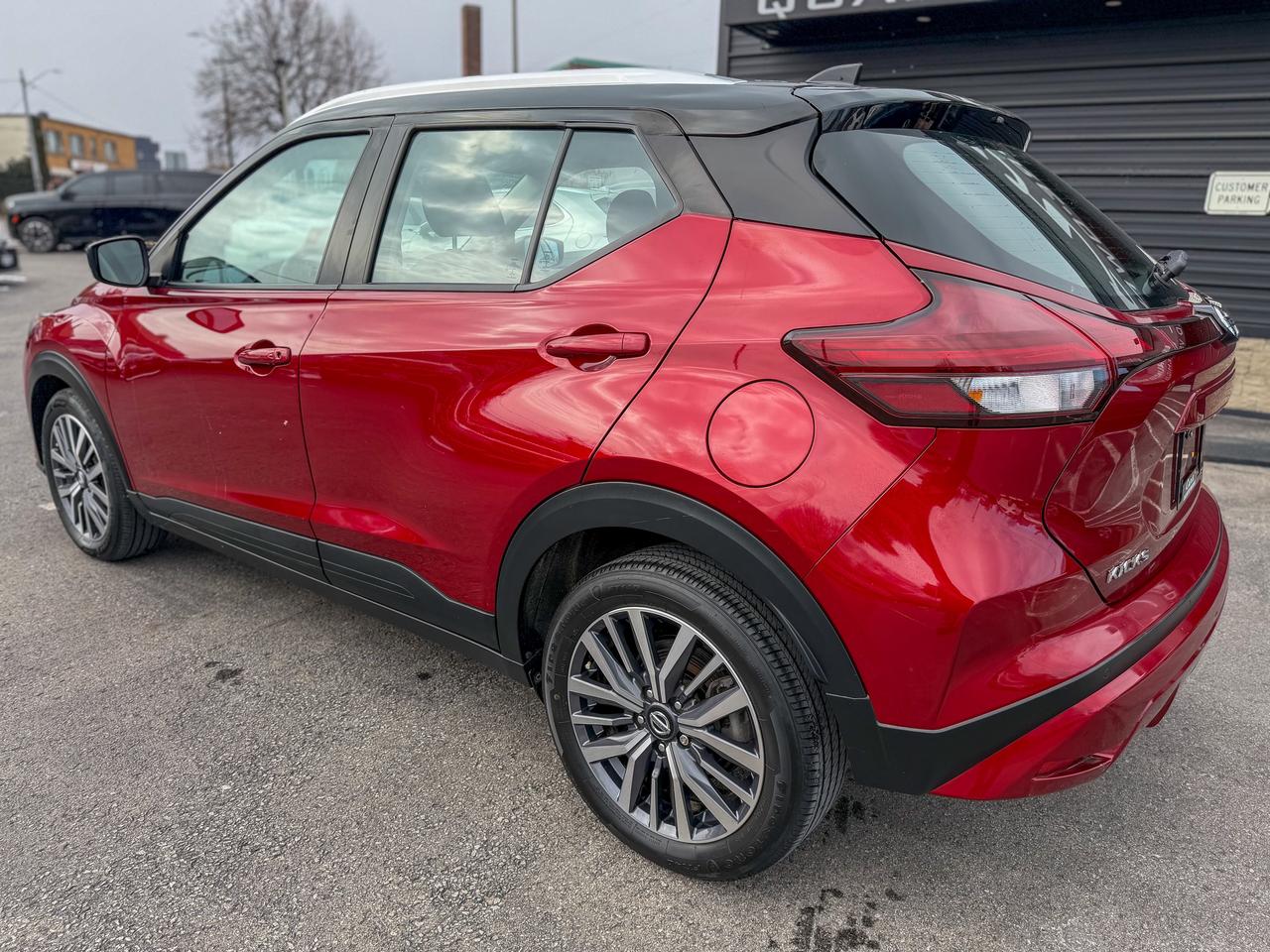 2021 Nissan Kicks SV/LOW KM/NO ACCIDENTS/CAMERA/REMOTE/1.6L/APPLE Photo