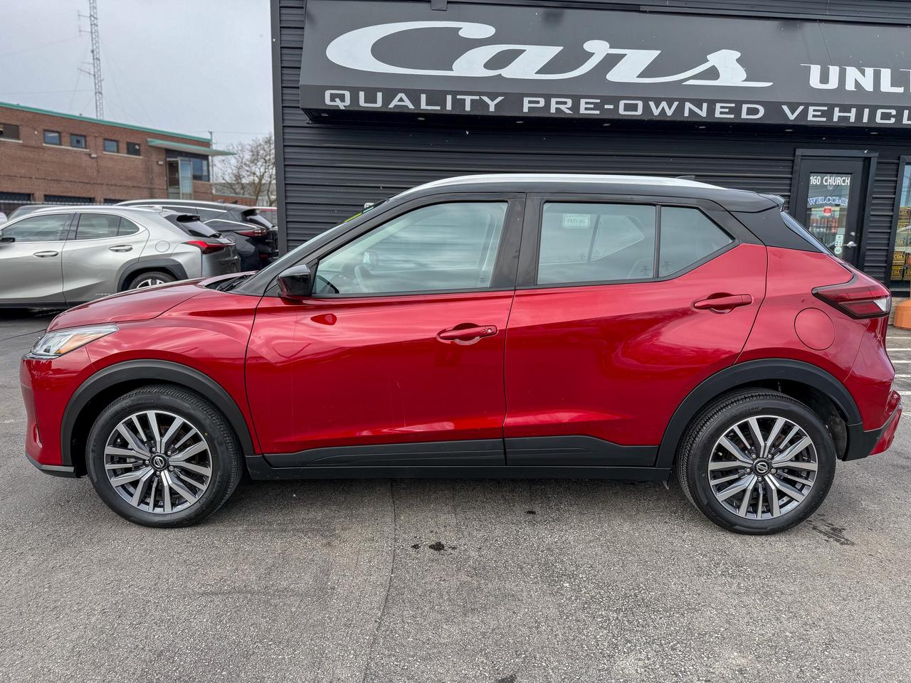 2021 Nissan Kicks SV/LOW KM/NO ACCIDENTS/CAMERA/REMOTE/1.6L/APPLE Photo