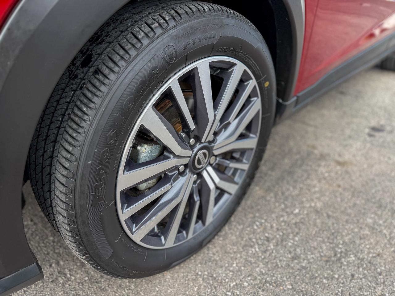 2021 Nissan Kicks SV/LOW KM/NO ACCIDENTS/CAMERA/REMOTE/1.6L/APPLE Photo