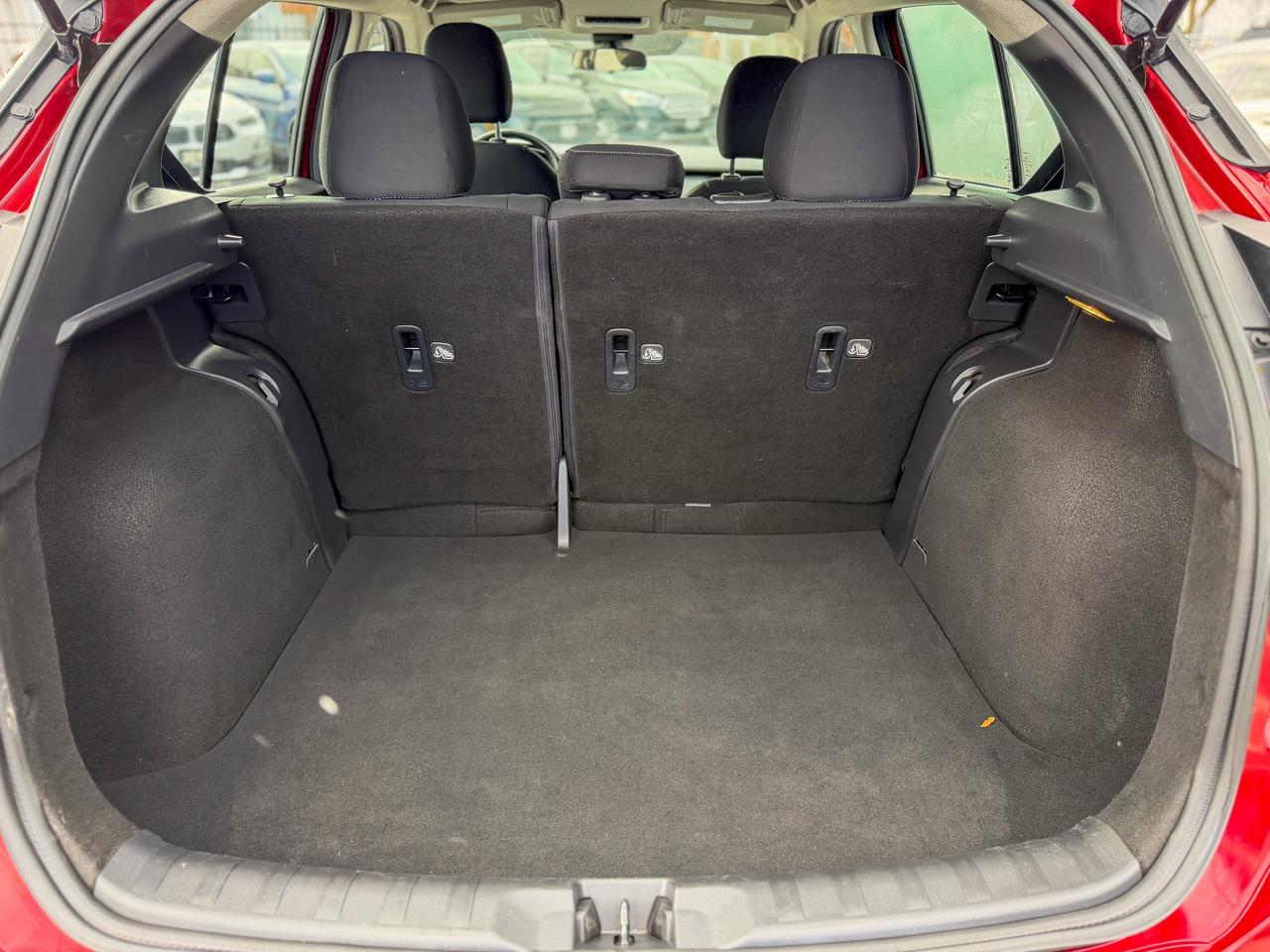 2021 Nissan Kicks SV/LOW KM/NO ACCIDENTS/CAMERA/REMOTE/1.6L/APPLE Photo