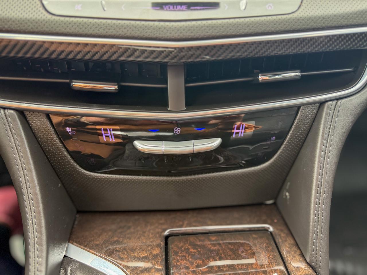 2017 Cadillac CT6 Platinum-AWD/BSM/HUD/NAVI/DVDS/360 CAMERA/REMOTE Photo
