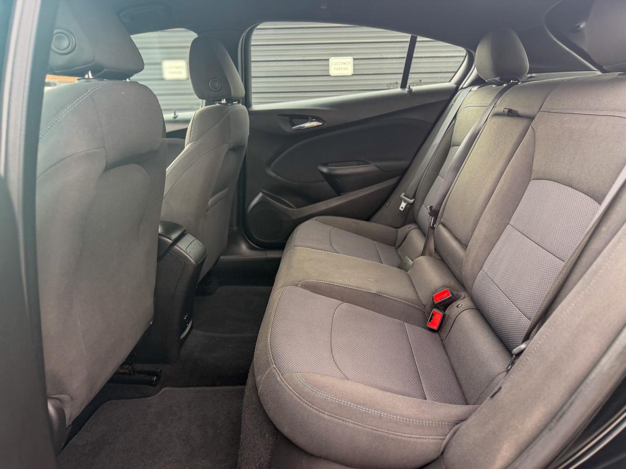2018 Chevrolet Cruze LT-RS/NO ACCIDENTS/LOW KM/CAMERA/APPLE CARPLAY Photo