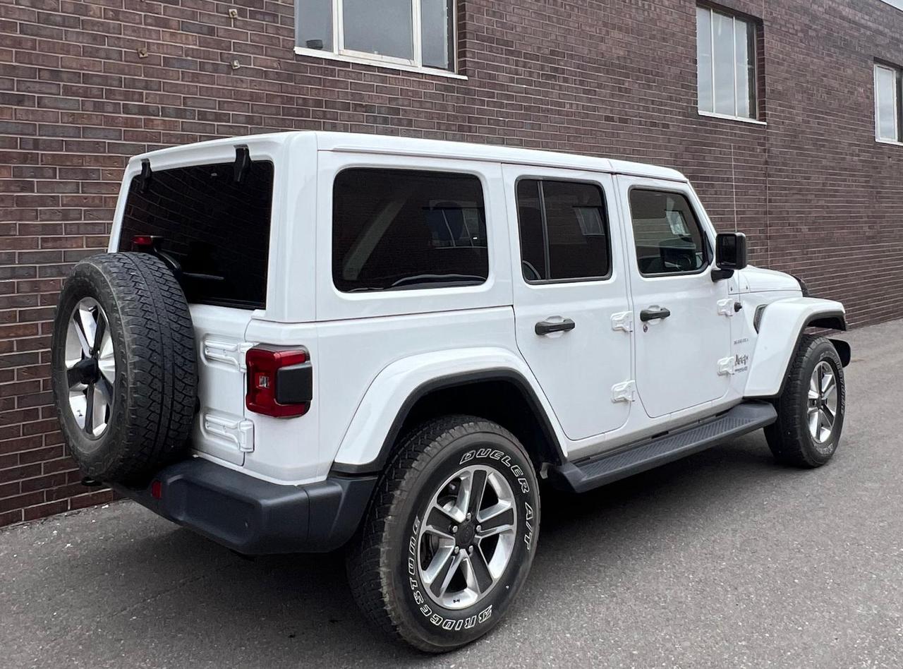 2020 Jeep WRANGLER UNLIMITED SAHARA 4x4, BACK UP CAMERA, LEATHER, REMOTE START Photo