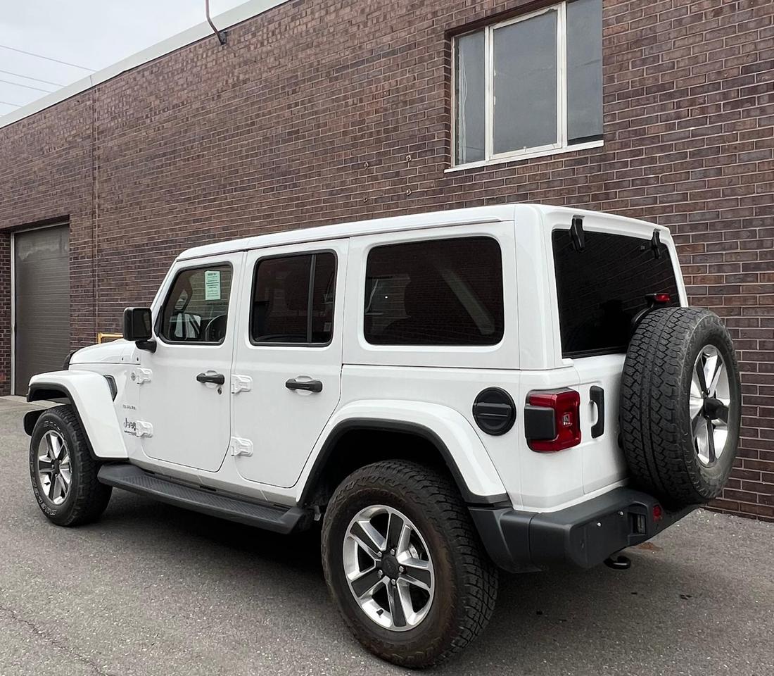 2020 Jeep WRANGLER UNLIMITED SAHARA 4x4, BACK UP CAMERA, LEATHER, REMOTE START Photo