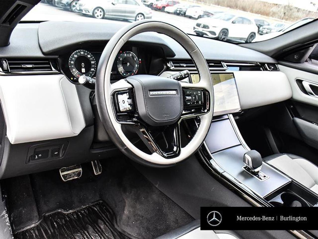 2024 Land Rover Range Rover Velar Dynamic SE Photo