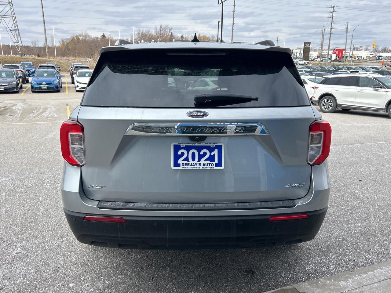 2021 Ford Explorer XLT   Clean Carfax Photo