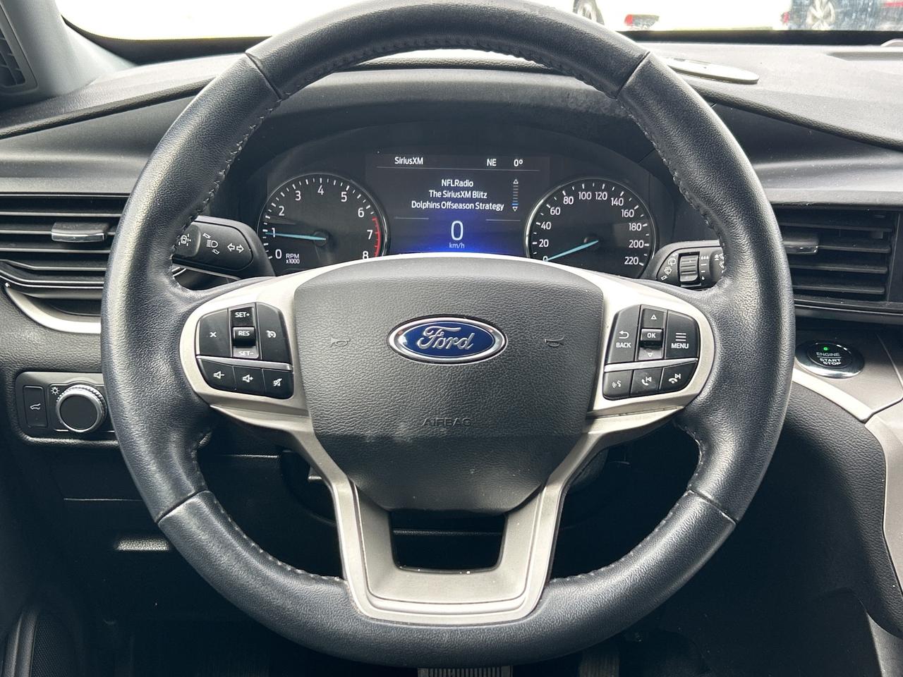 2021 Ford Explorer XLT   Clean Carfax Photo