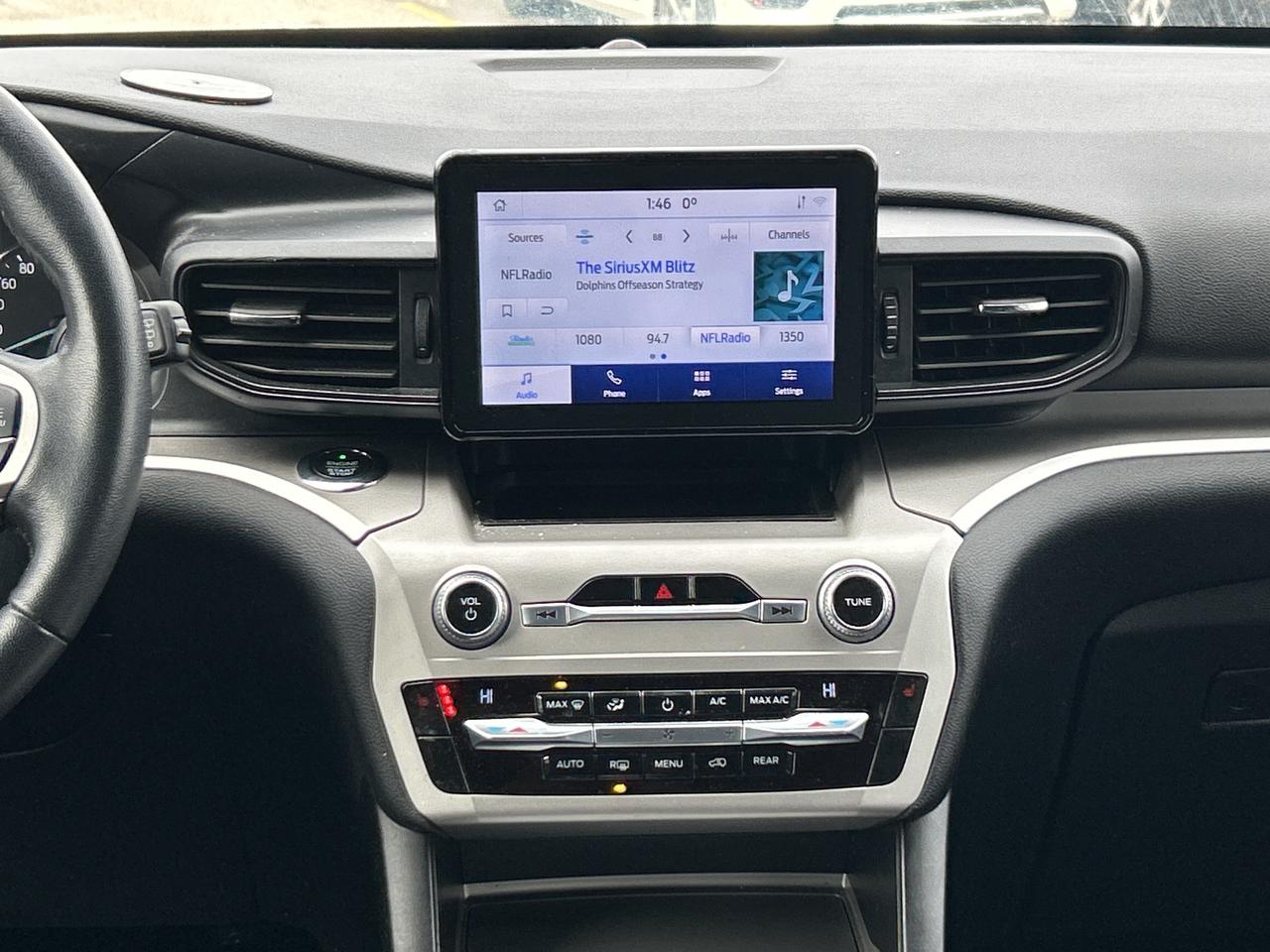 2021 Ford Explorer XLT   Clean Carfax Photo