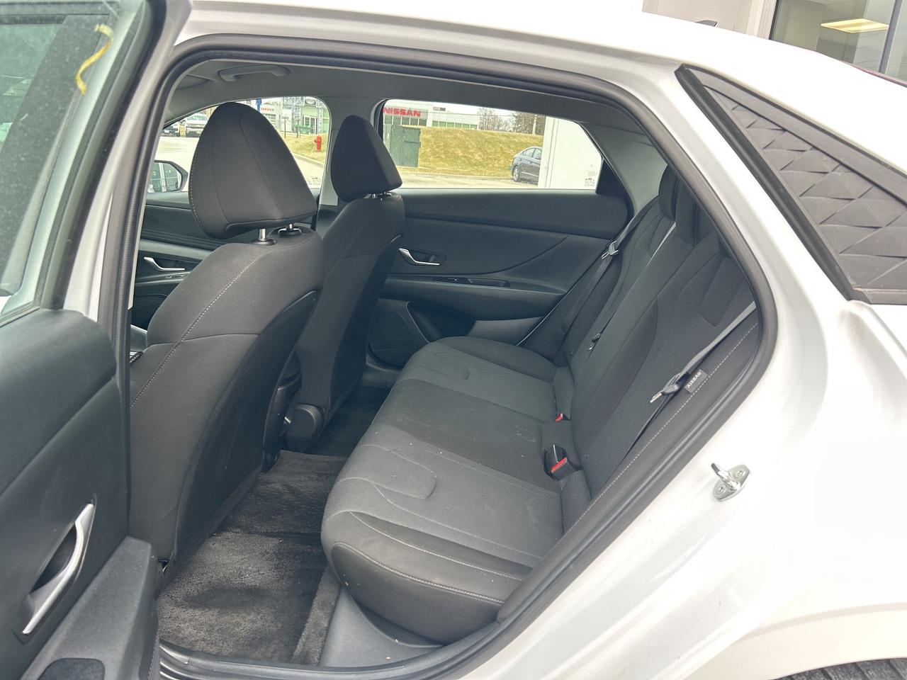 2024 Hyundai Elantra Essential   Clean Carfax Photo