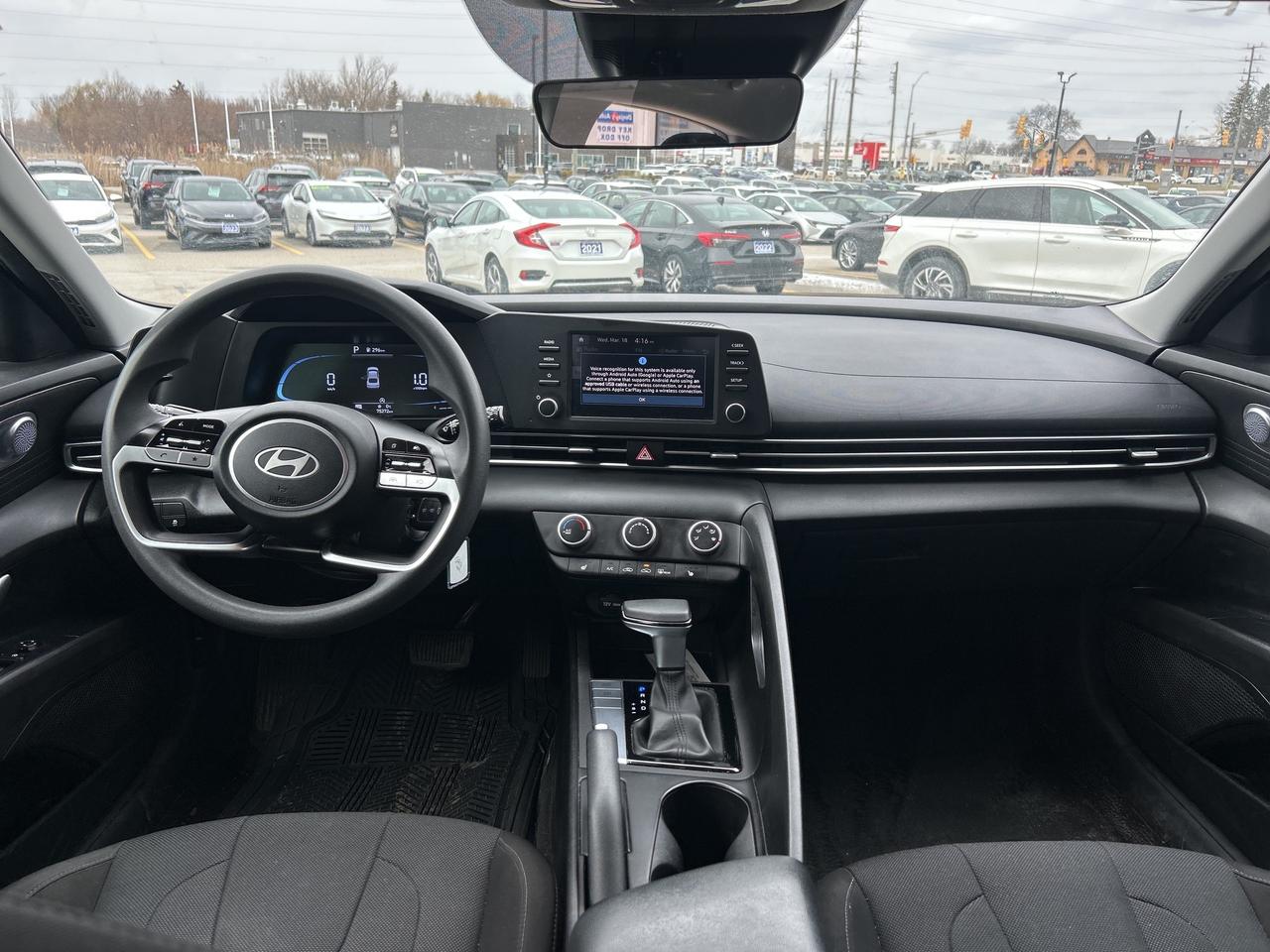 2024 Hyundai Elantra Essential   Clean Carfax Photo