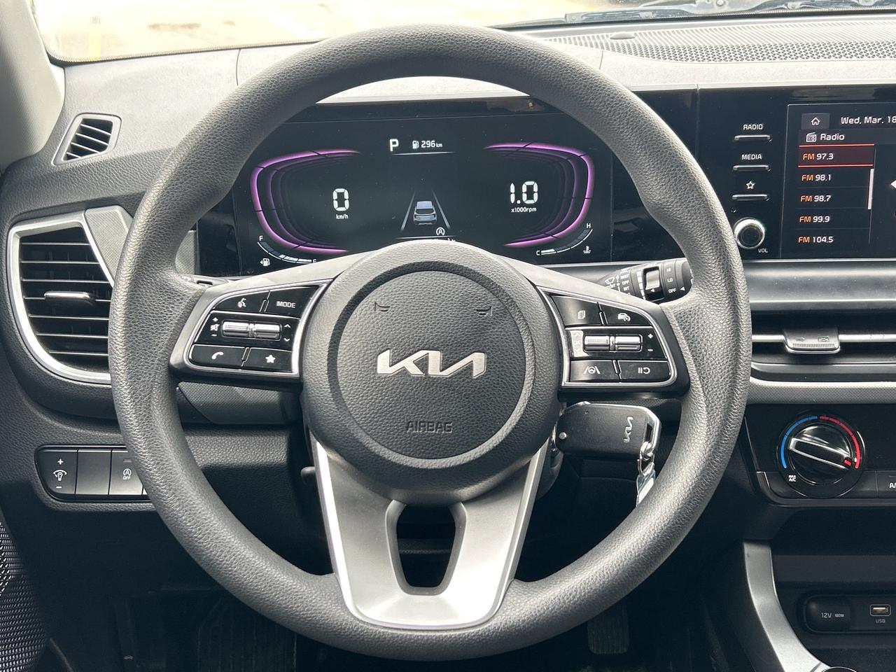 2024 Kia Seltos LX   Factory Warranty   Clean Carfax Photo