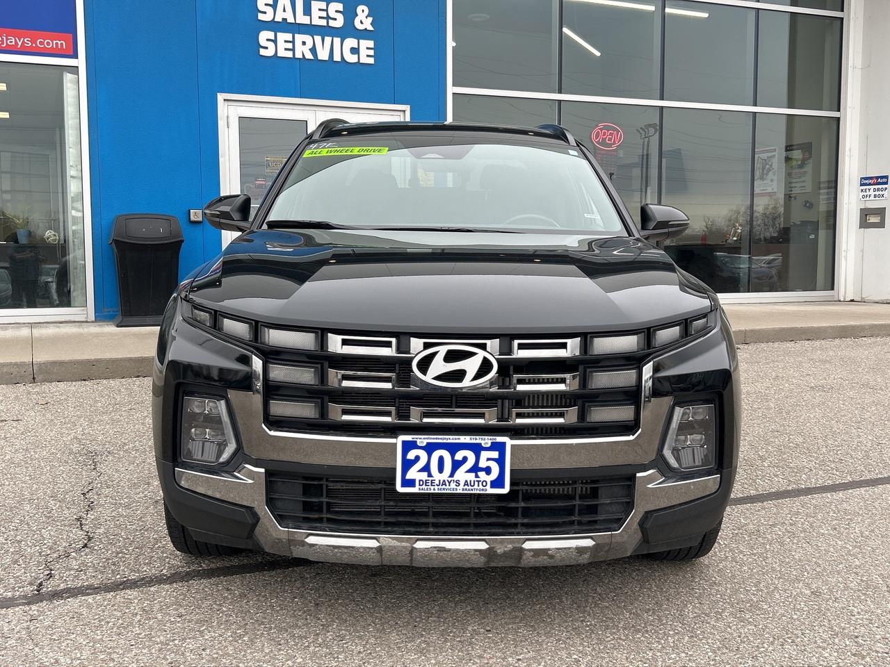 2025 Hyundai Santa Cruz Preferred   Clean Carfax   One Owner Photo
