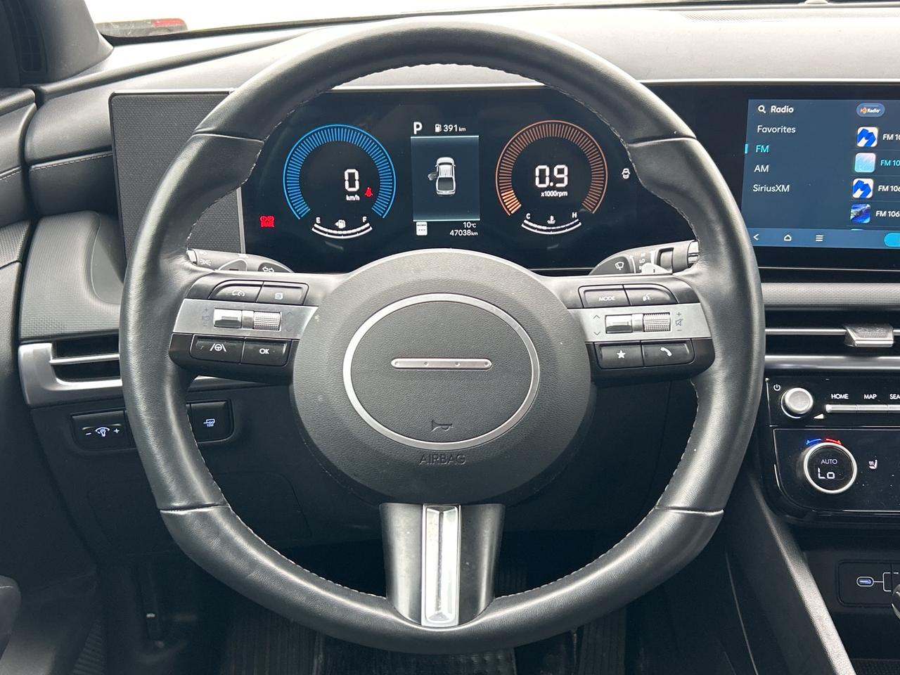 2025 Hyundai Santa Cruz Preferred   Clean Carfax   One Owner Photo