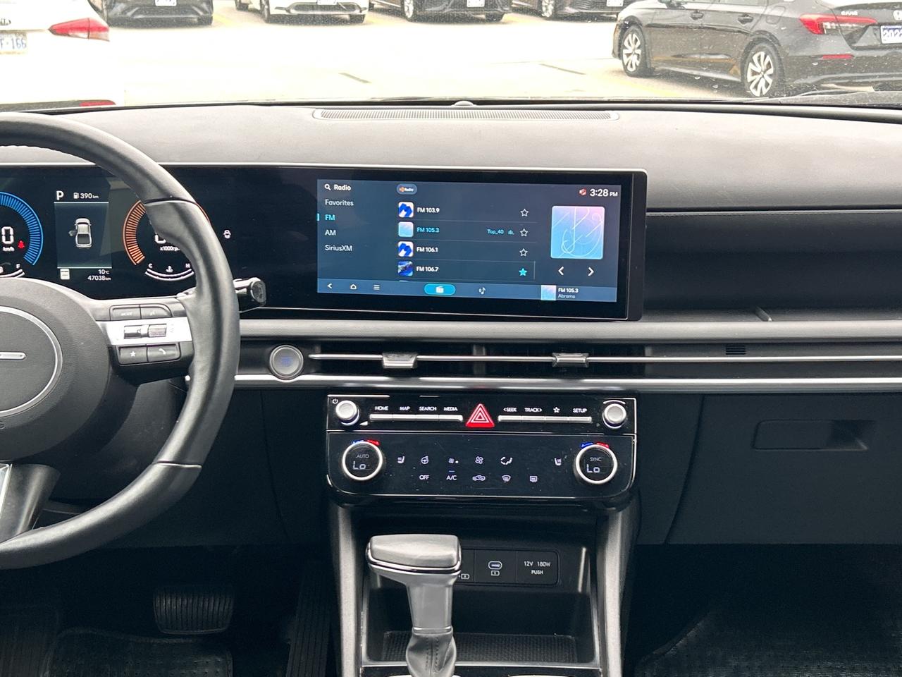 2025 Hyundai Santa Cruz Preferred   Clean Carfax   One Owner Photo