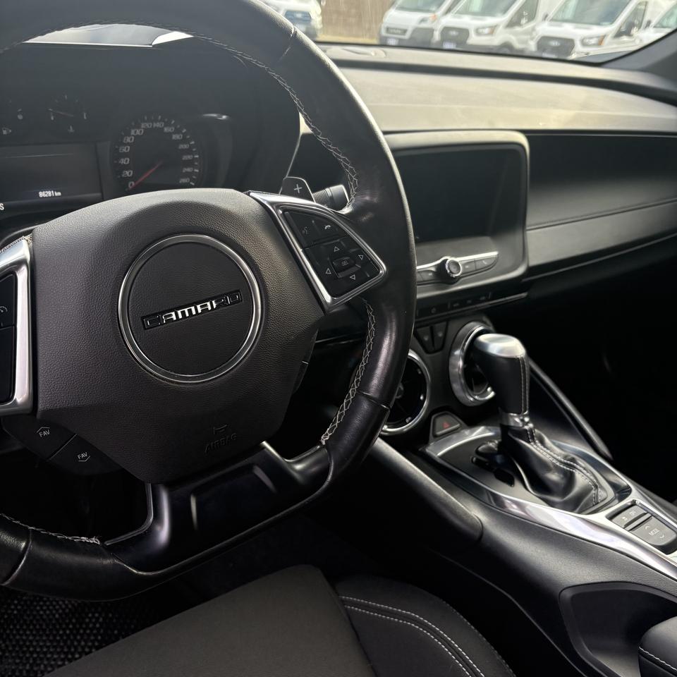 2018 Chevrolet Camaro LT Coupe Photo