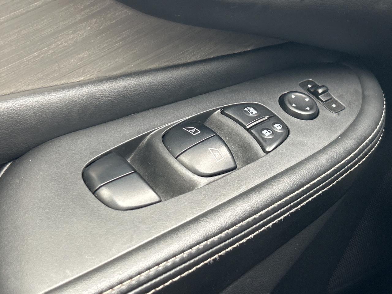 2018 Nissan Murano S Photo