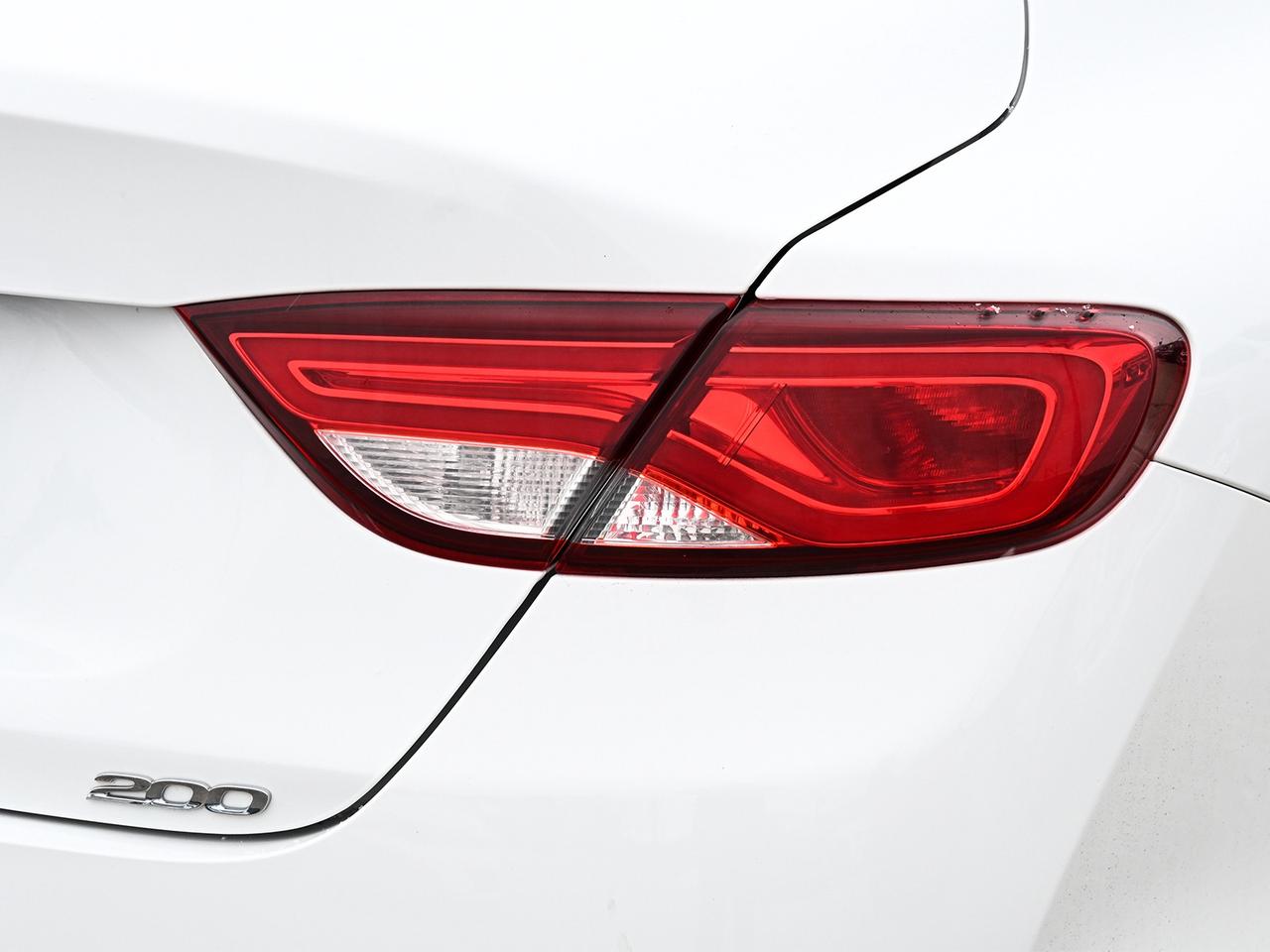 2015 Chrysler 200 LX ~Bluetooth ~Power Locks + Mirrors ~LOW KM! Photo