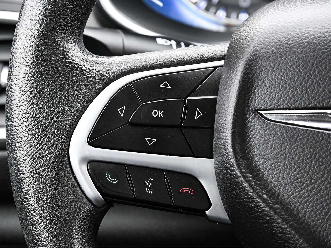 2015 Chrysler 200 LX ~Bluetooth ~Power Locks + Mirrors ~LOW KM! Photo