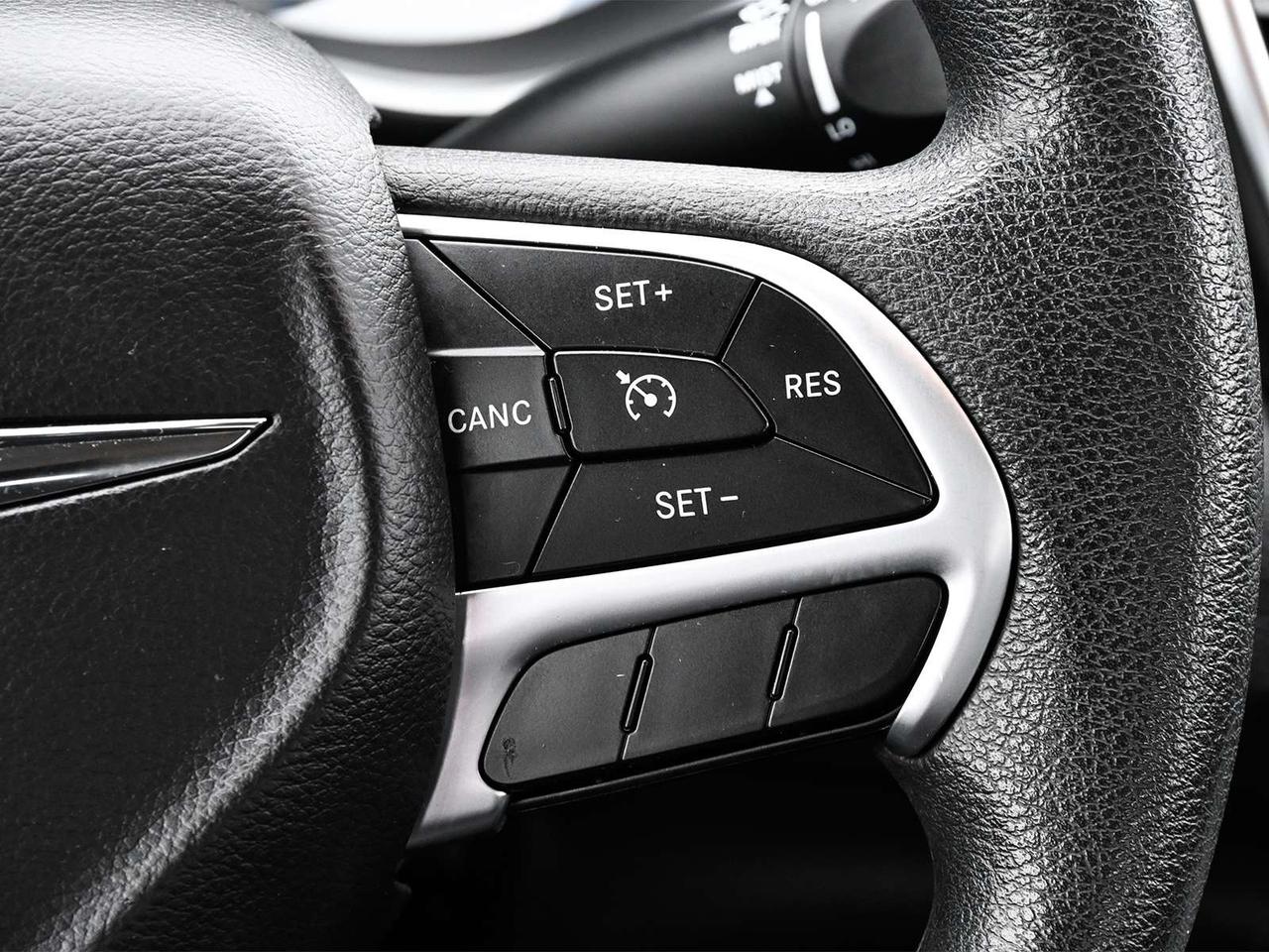2015 Chrysler 200 LX ~Bluetooth ~Power Locks + Mirrors ~LOW KM! Photo
