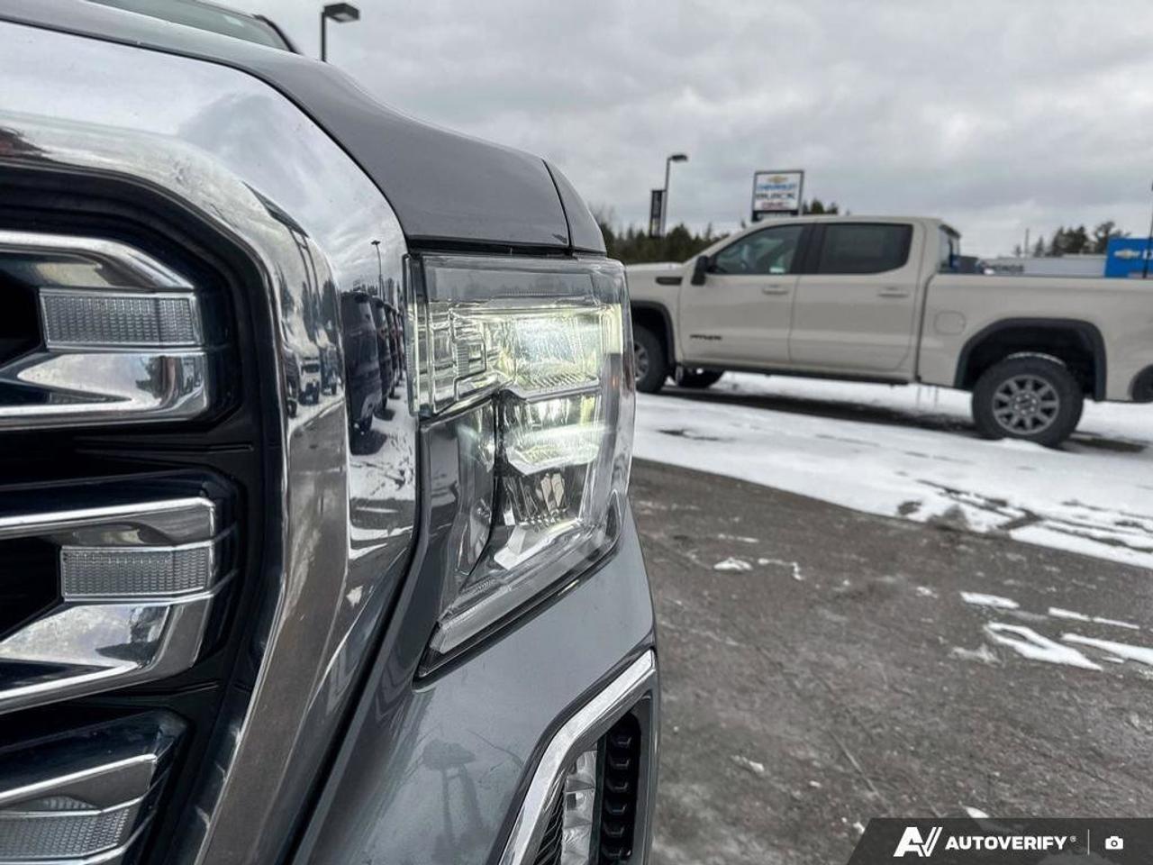 2020 GMC Sierra 1500 SLTTrailer Brake Controller   Sunroof   Heated + V Photo