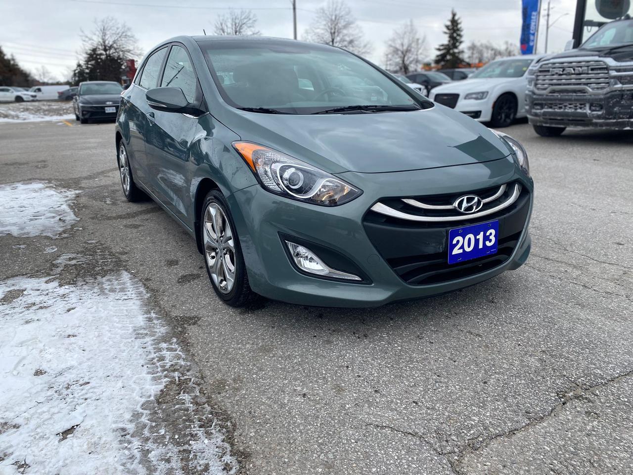 2013 Hyundai Elantra GT GLS ~Nav ~Heated Leather ~Moonroof ~Bluetooth ~Cam Photo4