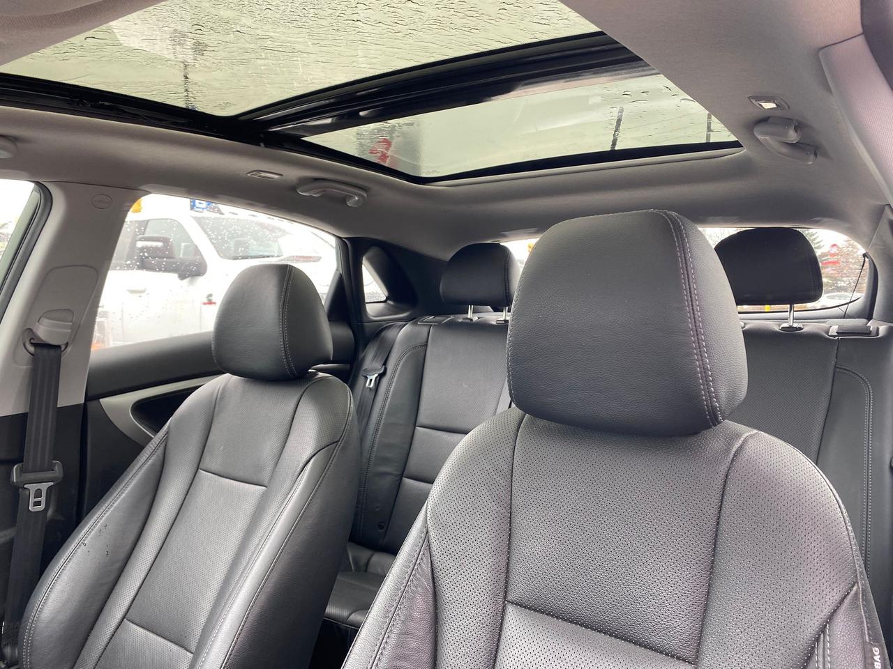 2013 Hyundai Elantra GT GLS ~Nav ~Heated Leather ~Moonroof ~Bluetooth ~Cam Photo