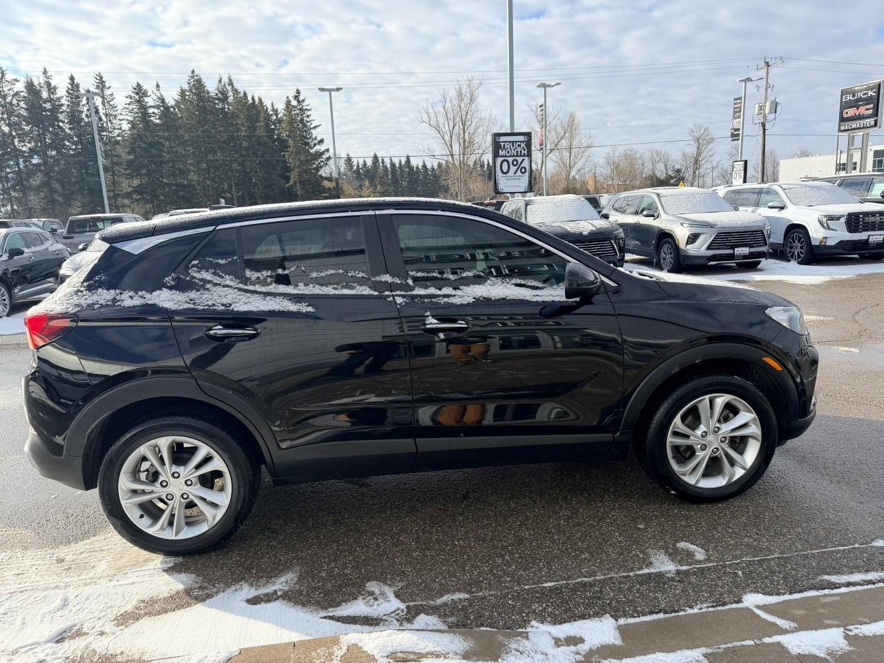 2022 Buick Encore GX FWD 4dr Preferred Photo