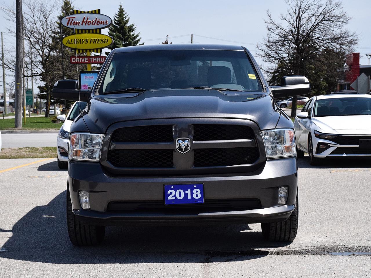 2018 RAM 1500 Express Crew Cab 4x4 ~HEMI ~Bluetooth ~Camera ~20s Photo