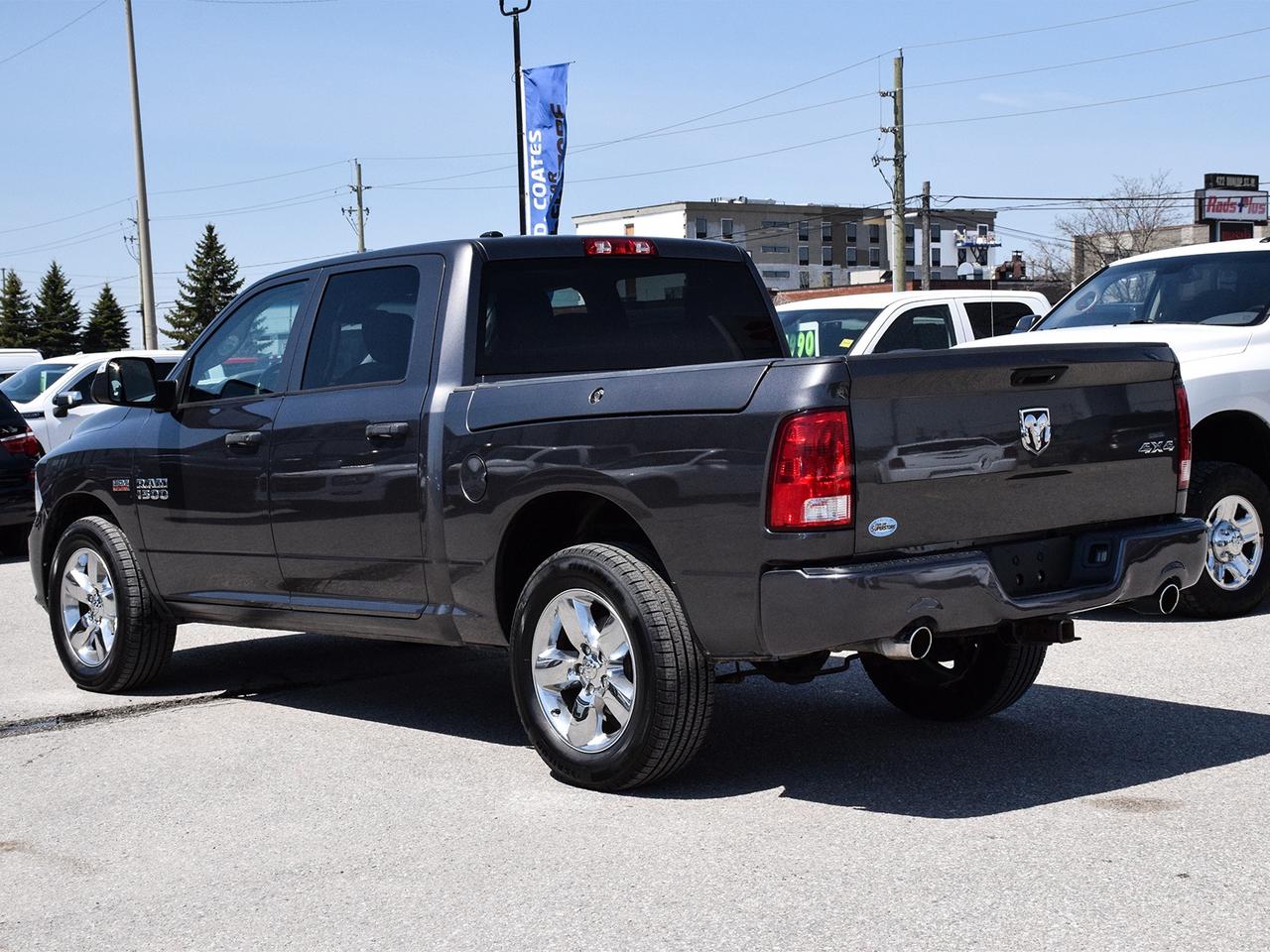 2018 RAM 1500 Express Crew Cab 4x4 ~HEMI ~Bluetooth ~Camera ~20s Photo