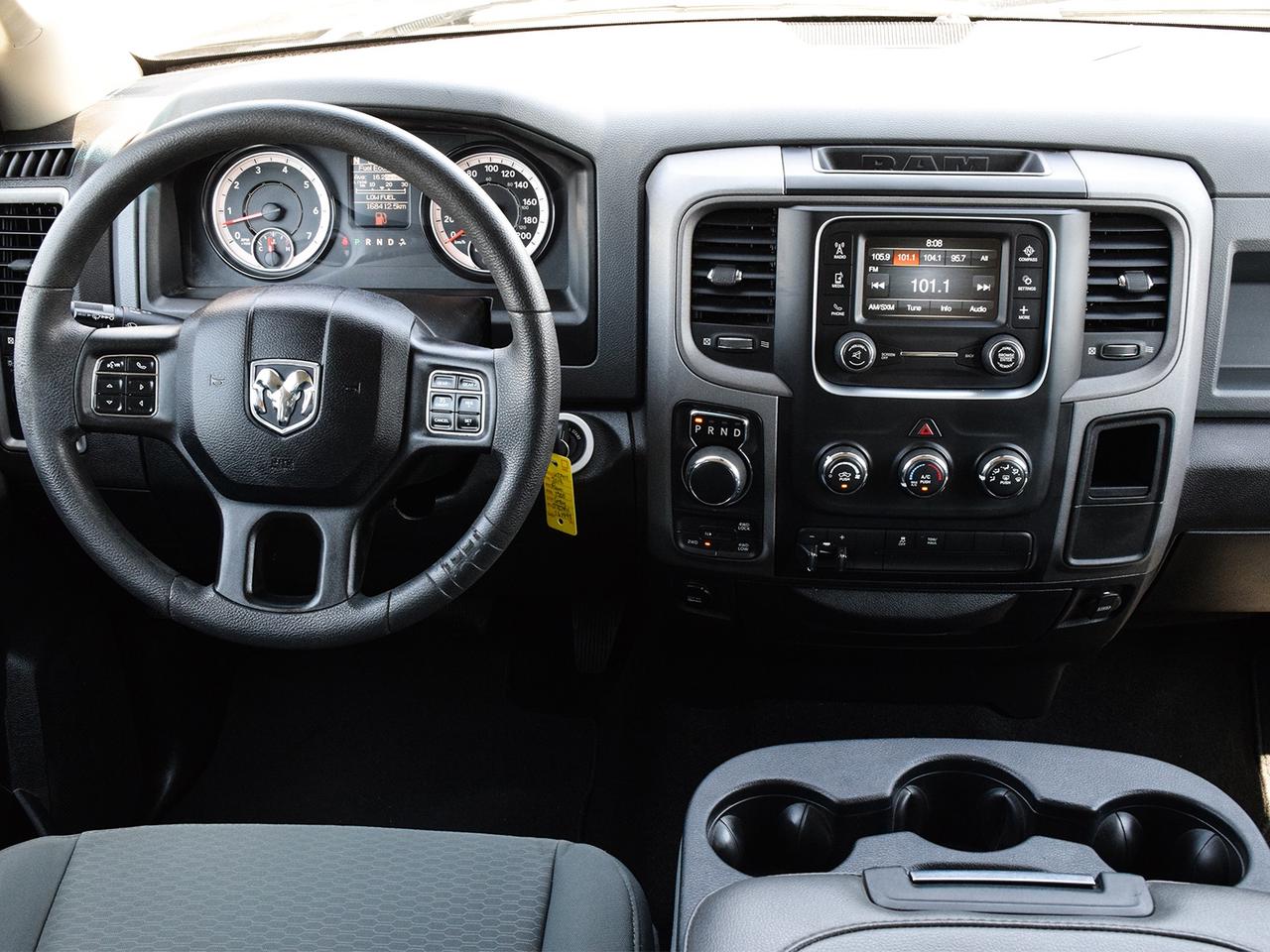 2018 RAM 1500 Express Crew Cab 4x4 ~HEMI ~Bluetooth ~Camera ~20s Photo