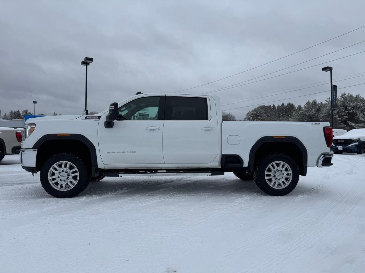 2023 GMC SIERRA 2500HD SLETrailer Brake Controller   Remote Start   Heate Photo