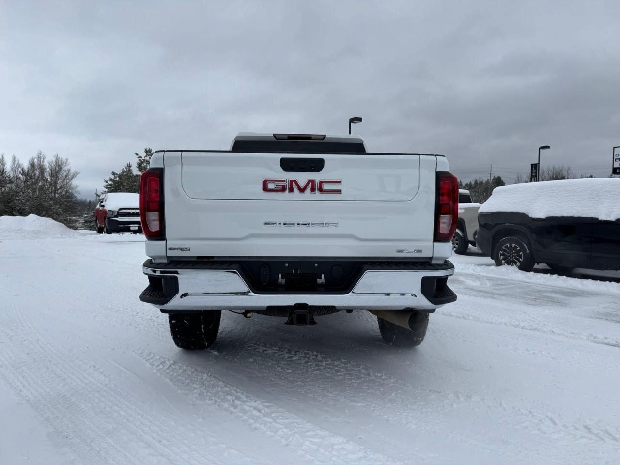 2023 GMC SIERRA 2500HD SLETrailer Brake Controller   Remote Start   Heate Photo