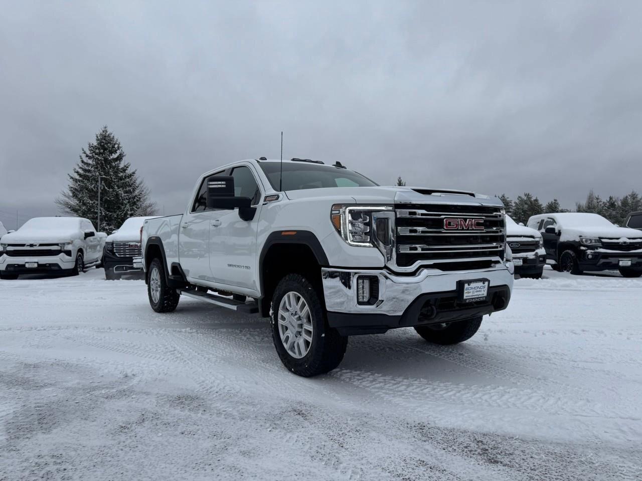 2023 GMC SIERRA 2500HD SLETrailer Brake Controller   Remote Start   Heate Photo