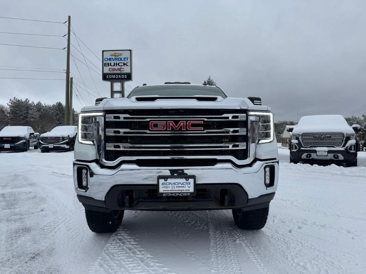 2023 GMC SIERRA 2500HD SLETrailer Brake Controller   Remote Start   Heate Photo