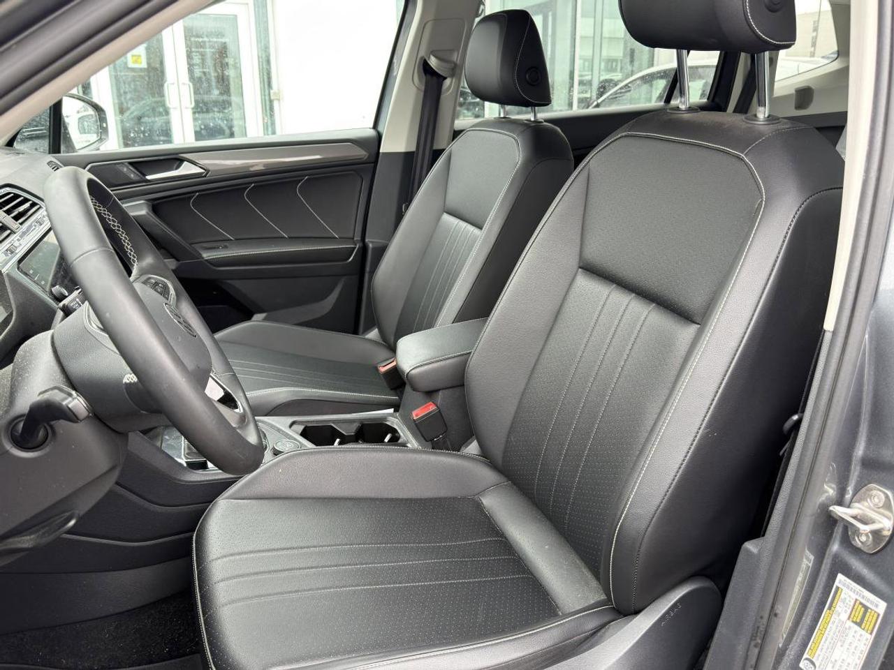 2022 Volkswagen Tiguan COMFORTLINE 4Motion Photo