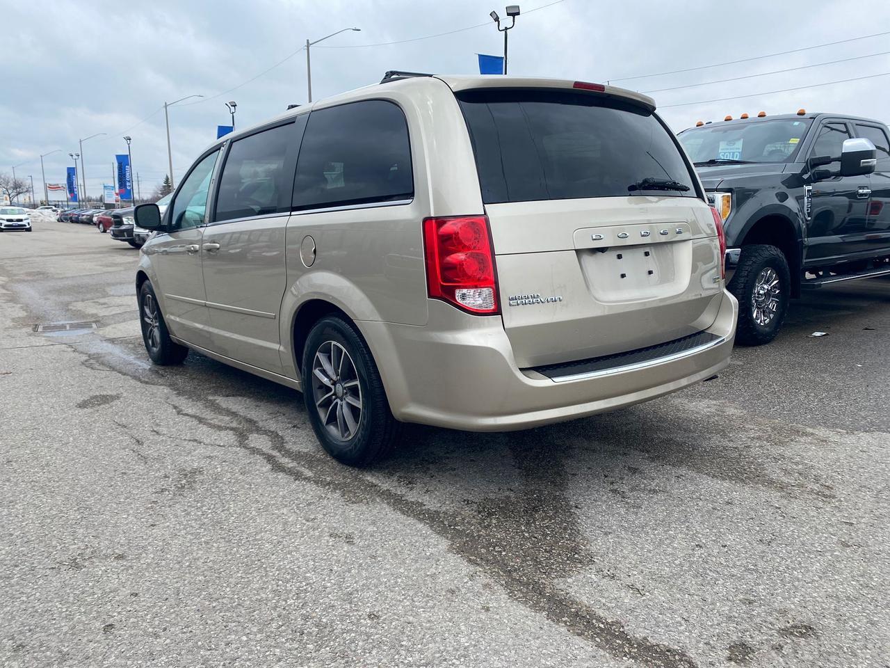 2016 Dodge Grand Caravan SXT ~Leather ~Cam ~Bluetooth ~Stow 'N Go ~Alloys Photo