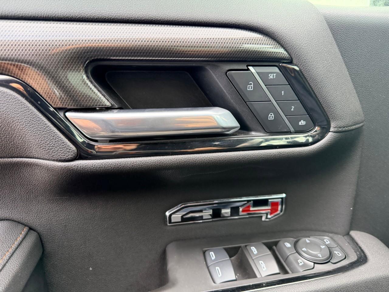 2025 GMC Sierra 1500 4WD Crew Cab 147  AT4 Photo