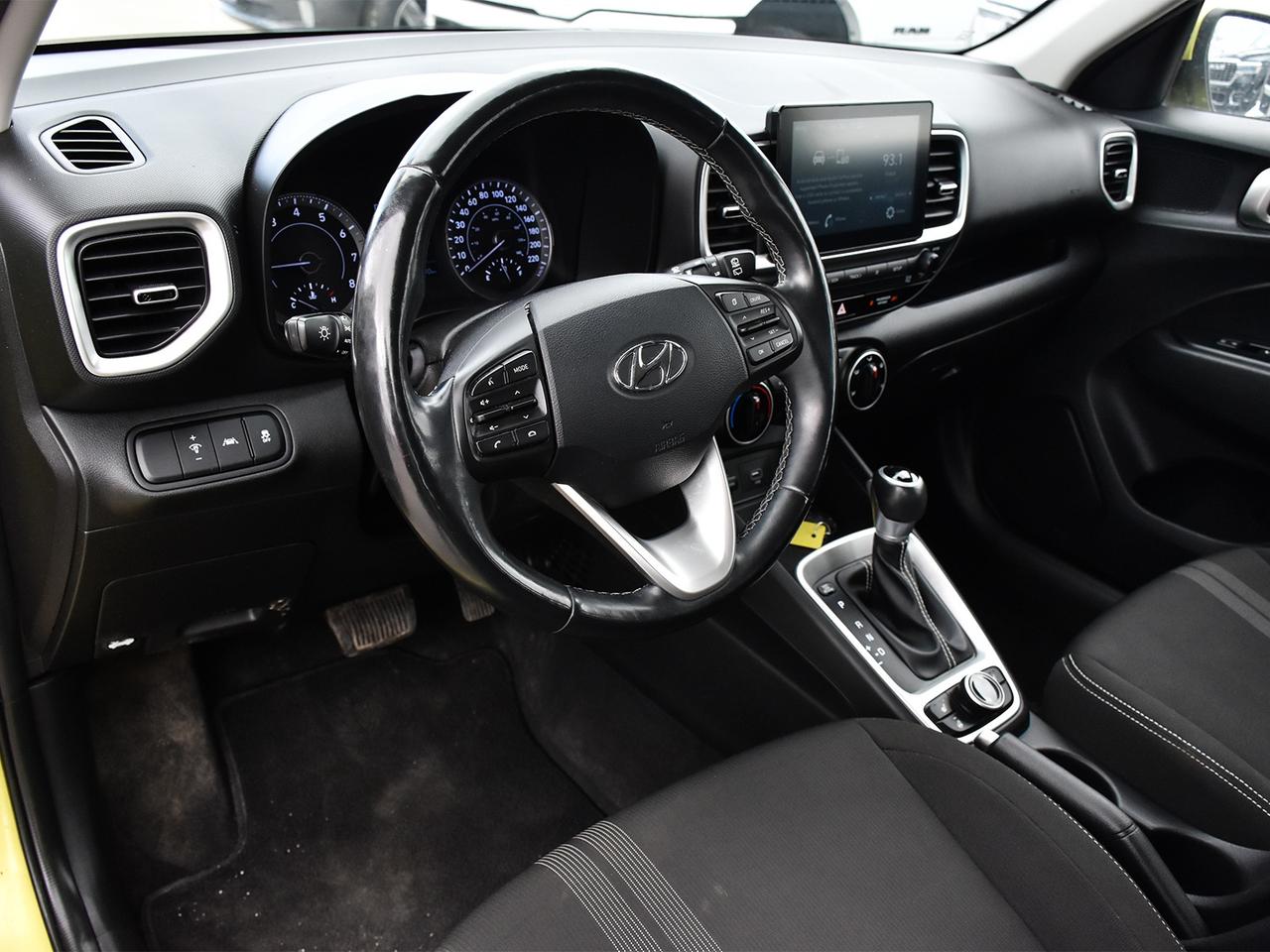 2020 Hyundai Venue Preferred ~Heated Seats ~Blind Spot ~Alloys ~Cam Photo