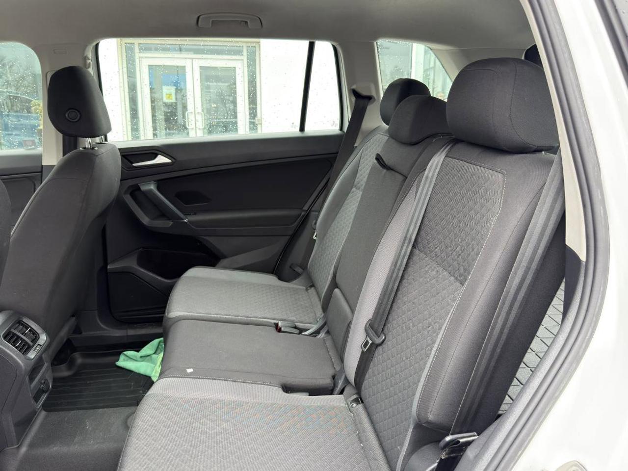 2020 Volkswagen Tiguan Trendline 4Motion Photo